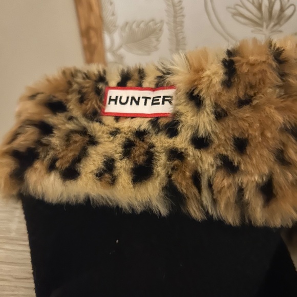 Hunter Fleece Cheetah Print Boot Socks - Picture 2 of 3